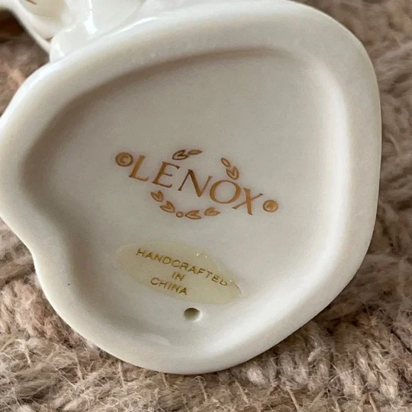 Lenox Cream and Gold Dolphin Sculpture - Picture 6 of 10